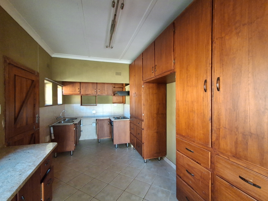 3 Bedroom Property for Sale in Stilfontein Ext 4 North West
